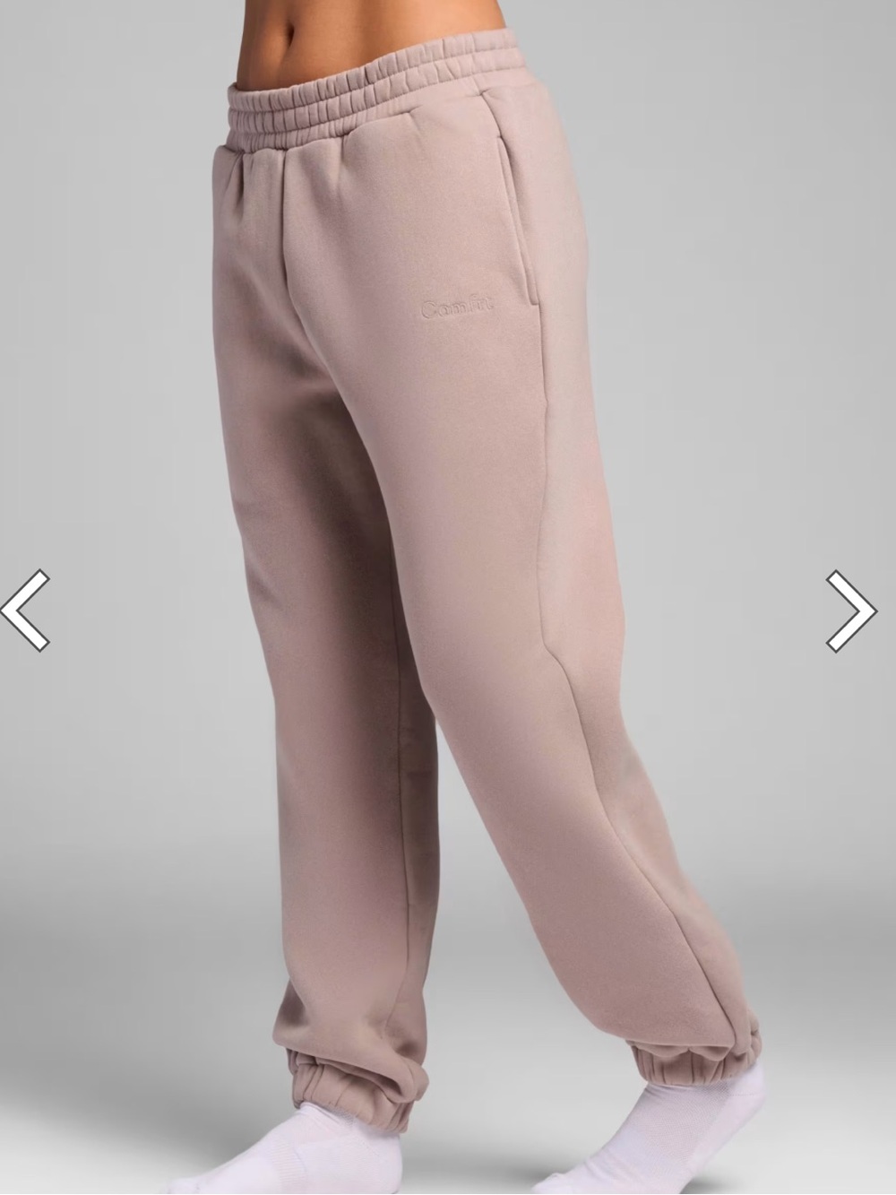 NWT Comfrt Cinch Botton sweatpants in Bark. Size L